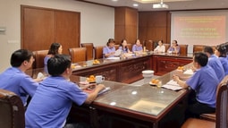Học Bác về làm báo phải cẩn thận về hình thức, về nội dung, về cách viết