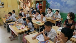 Nâng cao chất lượng giáo dục học sinh khiếm thính cấp tiểu học thông qua ngôn ngữ ký hiệu