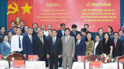 Đoàn đại biểu cấp cao VKSND tối cao Lào thăm và làm việc tại TP. Hồ Chí Minh
