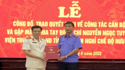 Công bố và trao Quyết định bổ nhiệm Viện trưởng VKSND tỉnh Hà Nam