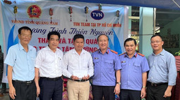 VKSND tỉnh Quảng Nam thăm và trao quà tại Trung tâm Dưỡng lão Hiệp Đức