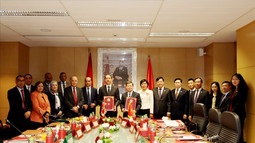  VKSND tối cao Việt Nam và Viện Công tố Vương quốc Ma-rốc hội đàm và ký Thoả thuận hợp tác 