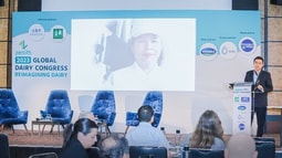 Vinamilk chia sẻ câu chuyện “Truyền cảm hứng” về ngành sữa Việt Nam và nhận giải thưởng lớn tại Anh Quốc