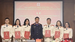 Trao quyết định bổ nhiệm lãnh đạo cấp phòng, bổ nhiệm chức danh Kiểm sát viên thuộc Vụ 9 VKSND tối cao