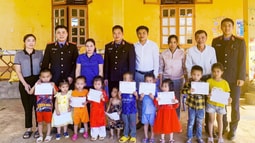 Sơn La: Mang mùa xuân nhân ái đến với những hoàn cảnh khó khăn bản Suối Tù, xã Chim Vàn, huyện Bắc Yên
