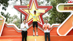 Trao thưởng chặng 20 Giải đua xe đạp toàn quốc tranh Cúp Truyền hình TP Hồ Chí Minh lần thứ 36 năm 2024