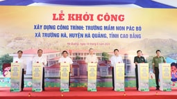 Chủ tịch nước Tô Lâm thăm và dâng hương tại Khu di tích quốc gia đặc biệt Pác Bó