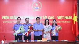 Lãnh đạo VKSND tối cao gặp mặt công chức chuẩn bị nghỉ công tác hưởng chế độ hưu trí