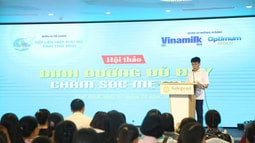 Dinh dưỡng đủ đầy cho mẹ và bé