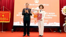 Công bố và trao quyết định bổ nhiệm chức vụ Viện trưởng VKSND tỉnh Hà Giang