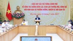 Đấu tranh, ngăn chặn, đẩy lùi và tiến tới chấm dứt tình trạng buôn lậu