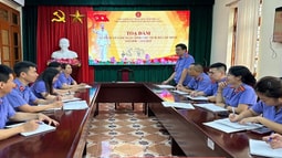 VKSND huyện Yên Châu tổ chức tọa đàm kỷ niệm ngày sinh Chủ tịch Hồ Chí Minh