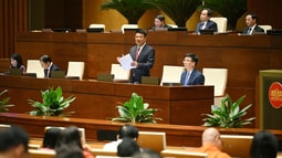 Thống nhất với chủ trương cho phép chuyển đổi các ngạch Kiểm sát viên và Điều tra viên