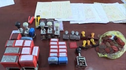 Audio: Vướng mắc trong việc xử lý đối với hành vi làm giả hoặc sử dụng con dấu, tài liệu giả của cơ quan, tổ chức