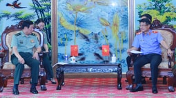 Viện trưởng VKSND tối cao Việt Nam tiếp xã giao Đoàn đại biểu Viện kiểm sát quân sự Trung Quốc