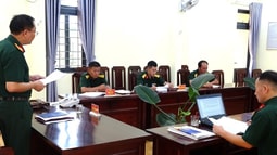 VKSQS khu vực 52 trực tiếp kiểm sát việc thi hành án treo tại Trung đoàn 64