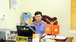 Tiếp bước cha giữ vững màu áo thiên thanh