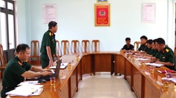 VKSQS khu vực 52 trực tiếp kiểm sát việc thi hành án phạt cải tạo không giam giữ tại Trung đoàn 710