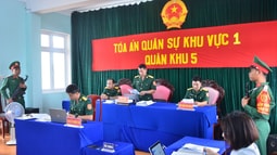 VKSQS khu vực 52 (Quân khu 5) phối hợp tổ chức 2 phiên tòa hình sự rút kinh nghiệm