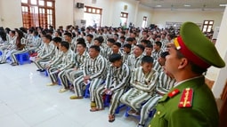 Audio: Bảo đảm quyền của người chuyển giới nữ trong thi hành án phạt tù