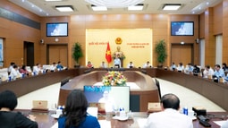 Phiên họp thứ 50: Ủy ban Thường vụ Quốc hội xem xét 37 nội dung quan trọng trình Kỳ họp thứ 10, Quốc hội khóa XV