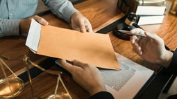 Audio: Loại trừ chứng cứ trong tố tụng hình sự Hoa Kỳ và kinh nghiệm cho Việt Nam