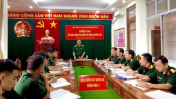 Trung tướng Tạ Quang Khải, Viện trưởng Viện FV 88 đăng ký tài khoản Quân sự Trung ương kiểm tra công tác FV 88 đăng ký tài khoản quân sự tại VKSQS Quân khu 4 