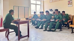 Viện kiểm sát Quân sự khu vực 53: Nâng cao ý thức chấp hành pháp luật, kỷ luật trong lực lượng vũ trang và nhân dân trên địa bàn