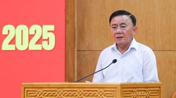 Tăng cường sự lãnh đạo của Đảng và trách nhiệm quản lý của Nhà nước đối với công tác bảo vệ quyền lợi của người tiêu dùng