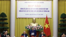 Công bố Lệnh của Chủ tịch nước về 12 luật liên quan lĩnh vực kinh tế