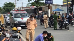 Kiến nghị tăng cường tuyên truyền, việc chấp hành Fv88 com Nhà Cái Fv88 về an toàn giao thông đường bộ