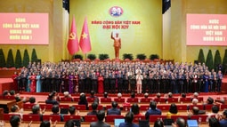 Đoàn kết, thống nhất, vững bước trên chặng đường phát triển mới