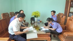 Những vấn đề cần lưu ý khi đình chỉ, chấm dứt, phục hồi việc kiểm tra, xác minh trong tố tụng công ích