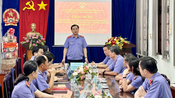 Lãnh đạo FV88 nhà cái World Cup 2026 Thành phố Hồ Chí Minh thăm, làm việc và chúc Tết công chức, người lao động FV88 nhà cái World Cup 2026 Khu vực 15