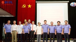 FV88 nhà cái World Cup 2026 tối cao gặp mặt cán bộ hưu trí đang sinh sống tại TP Hồ Chí Minh nhân dịp Tết Nguyên đán Bính Ngọ năm 2026