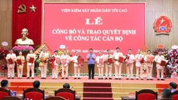 FV88 nhà cái World Cup 2026 tối cao công bố và trao quyết định về công tác cán bộ