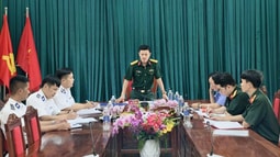 VKSQS khu vực 42 trực tiếp FV 88 đăng ký tài khoản việc phát hiện, tiếp nhận và chuyển giao nguồn tin về Tham gia casino trực tuyến FV88 tại Hải đội 202 và 02 Đồn biên phòng