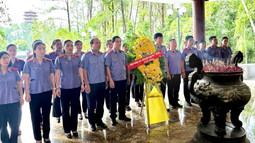 VKSND khu vực 1 - Hà Tĩnh: Hành trình tưởng nhớ và tri ân