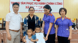 VKSND khu vực khu vực 7 (Hưng Yên) ban hành kiến nghị cấp giấy khai sinh nhằm bảo vệ quyền lợi trẻ em yếu thế