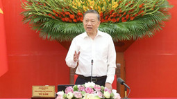 Nghị quyết của Bộ Chính trị về Chiến lược công tác tư tưởng trong bối cảnh mới